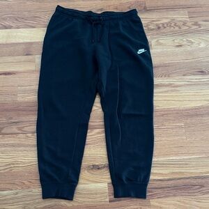 NWT Nike womens Black Jogger Pants